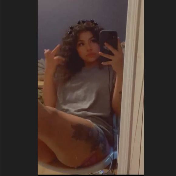 curlyfrz05